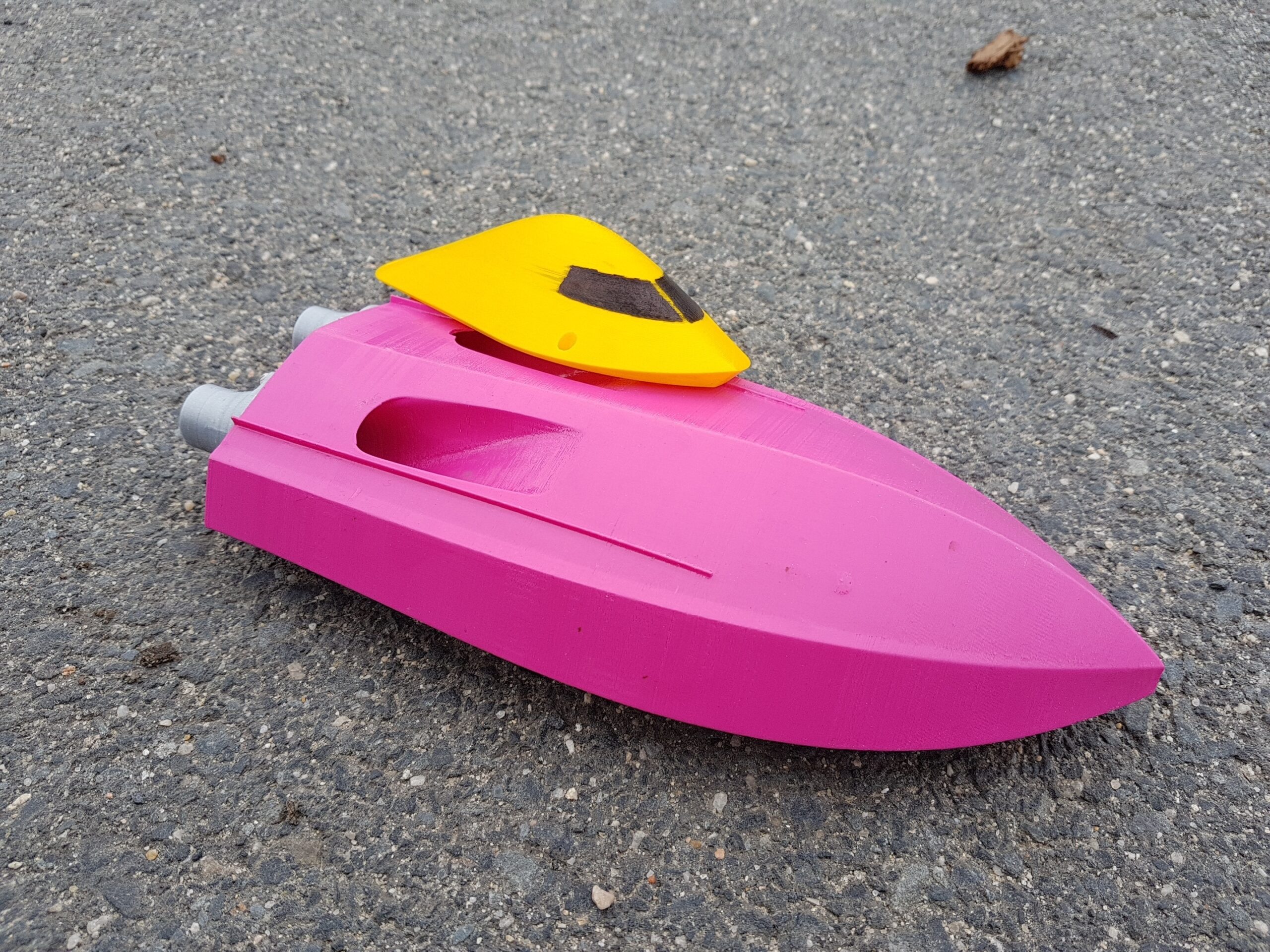 MINI RC TWIN JET BOAT 200 - Image 6